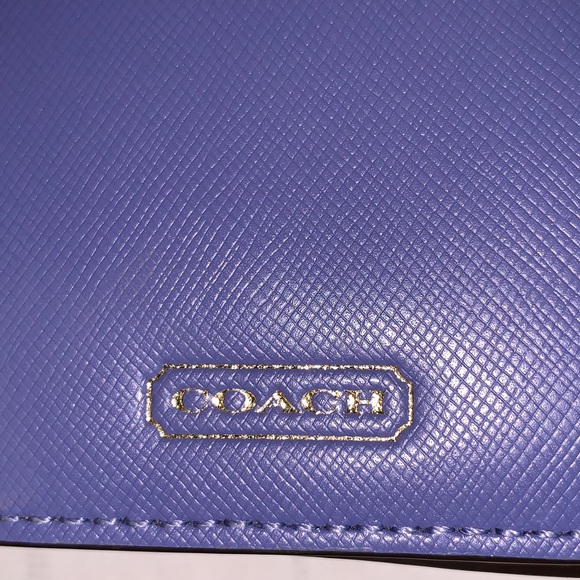NEW Coach Wallet - Picture 2 of 5
